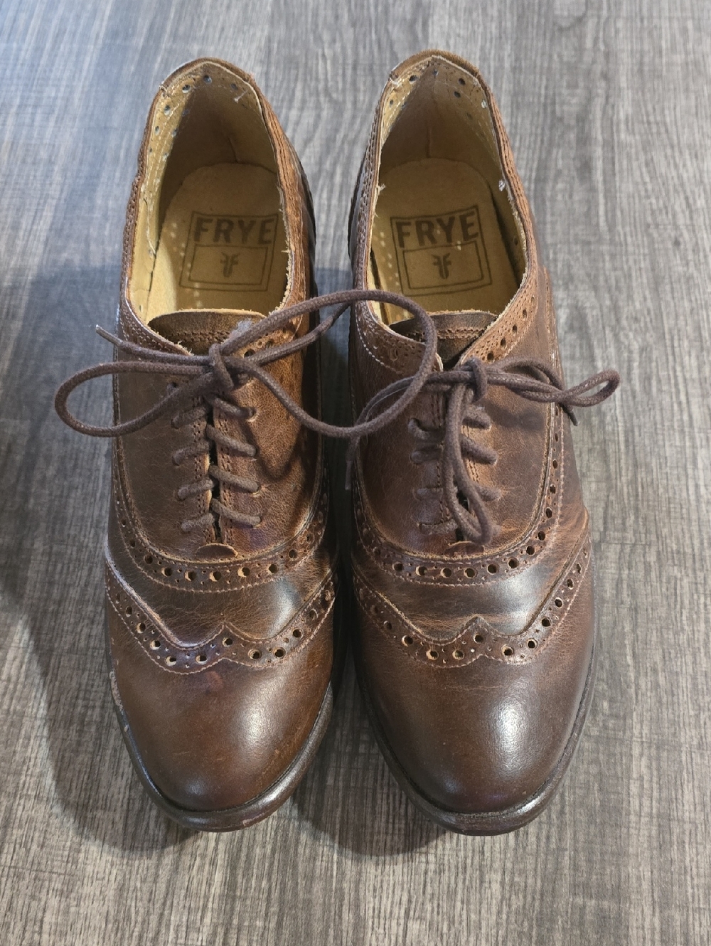 FRYE Women  Brown Leather Wingtip Oxford Shoes